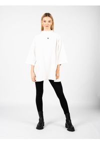 Yeezy Gap Engineered by Balenciaga - Yeezy Gap Engineered By Balenciaga T-Shirt "Logo" | 719614 TMVQ2 | Mężczyzna | Biały. Kolor: biały. Materiał: bawełna. Wzór: nadruk #9