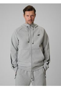 4f - 4F Bluza dresowa regular z kapturem męska - szara L. Okazja: na co dzień. Typ kołnierza: kaptur. Kolor: szary. Materiał: dresówka. Długość rękawa: raglanowy rękaw. Wzór: gładki. Styl: casual #1