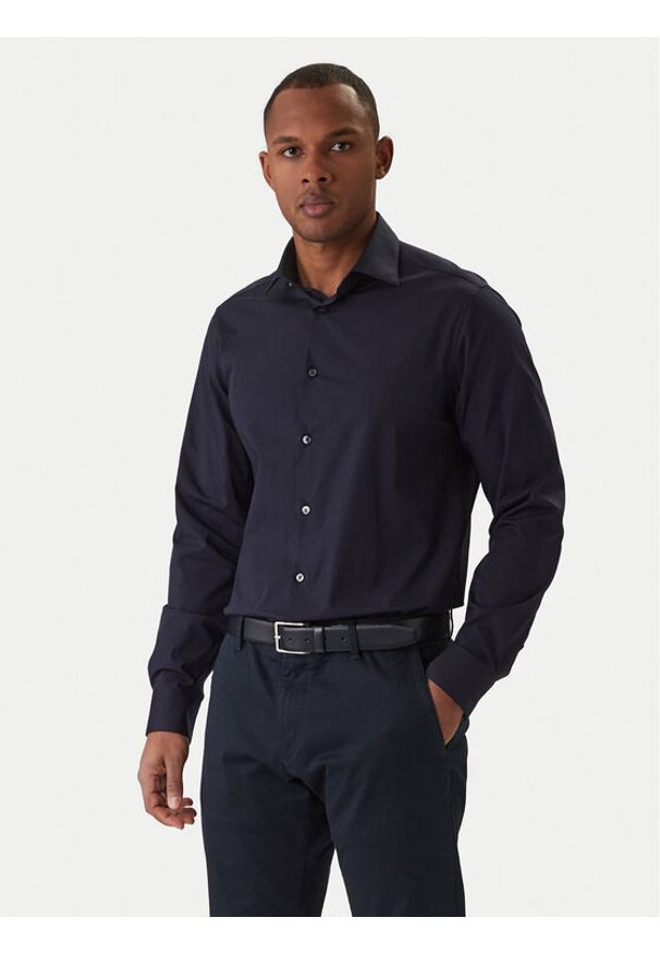 Calvin Klein Koszula Essential LV019EU001 Granatowy Regular Fit. Kolor: niebieski. Materiał: bawełna