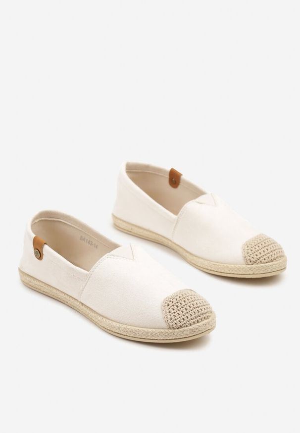 Renee - Beżowe Espadryle z Elastyczną Wstawką Zdobione Plecionką Kinellis. Okazja: na co dzień. Kolor: beżowy. Szerokość cholewki: normalna. Wzór: aplikacja. Sezon: lato. Styl: casual, elegancki