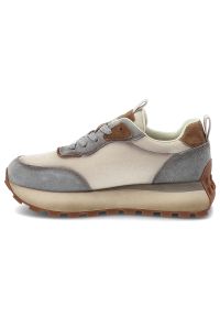 Sneakersy damskie Filippo, skóra naturalna zamszowe wstawki sznurowany fason gruba amortyzująca podeszwa okrągły nosek, niebieskie, DP7754/26. Okazja: na co dzień, na spacer. Nosek buta: okrągły. Zapięcie: sznurówki. Kolor: beżowy. Materiał: skóra, zamsz. Szerokość cholewki: normalna. Styl: elegancki, klasyczny, casual #2