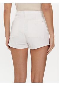 Guess Szorty jeansowe Zelia W4GD26 D4QQ0 Biały Slim Fit. Kolor: biały. Materiał: bawełna