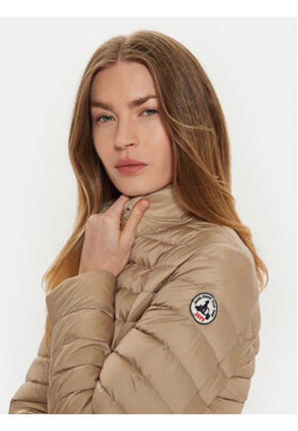Jott Kurtka puchowa Cha P000WDOW02 Beżowy Slim Fit. Kolor: beżowy. Materiał: syntetyk