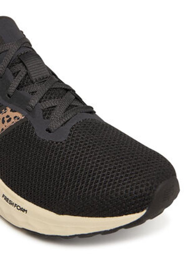 New Balance Sneakersy Fresh Foam Arishi V4 Czarny. Kolor: czarny. Materiał: materiał