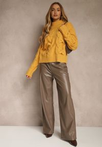 Renee - Żółty Golf z Dodatkiem Wełny ze Strukturalnym Splotem Fedansa. Okazja: na co dzień. Typ kołnierza: golf. Kolor: żółty. Materiał: wełna. Długość: długie. Wzór: ze splotem. Styl: klasyczny, casual #2