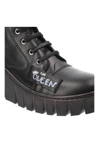 Czarne Botki Venezia Wygodne Obuwie Damskie. Okazja: na co dzień. Zapięcie: sznurówki. Kolor: czarny. Materiał: skóra, materiał. Szerokość cholewki: normalna. Styl: casual #4