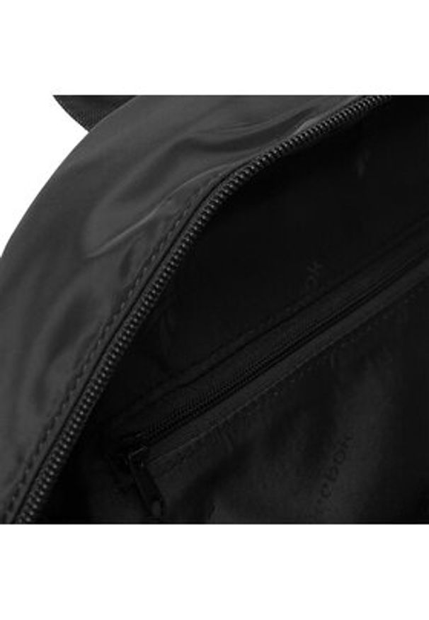 Reebok Plecak RBK-040-CCC-05 Czarny. Kolor: czarny. Materiał: materiał, poliester
