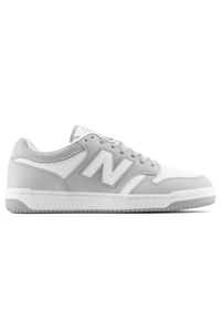 Buty unisex New Balance BB480LGE – szare. Okazja: na co dzień. Kolor: szary. Materiał: dresówka, skóra, materiał, syntetyk. Szerokość cholewki: normalna. Sport: turystyka piesza