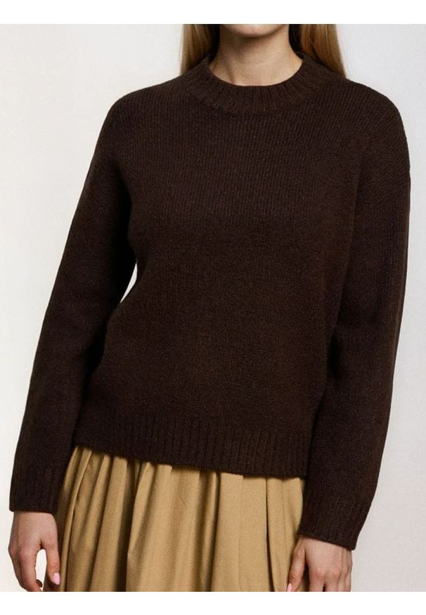 Sinsay - Sweter basic - khaki. Kolor: brązowy