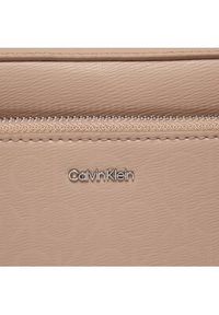 Calvin Klein Torebka Ck Must K60K611926 Beżowy. Kolor: beżowy. Materiał: skórzane