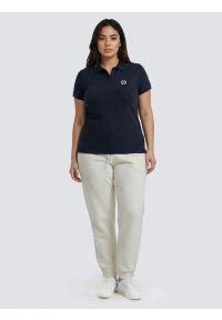 Big-Star - Koszulka damska polo w prążek granatowa Rella 403. Okazja: na spacer, na spotkanie biznesowe, do pracy. Typ kołnierza: polo. Kolor: niebieski. Materiał: dzianina, denim, prążkowany. Wzór: prążki. Styl: biznesowy, klasyczny, sportowy #5