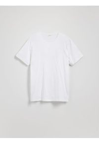Reserved - Bawełniany t-shirt regular - biały. Kolor: biały. Materiał: bawełna
