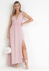 Born2be - Różowa Rozkloszowana Sukienka na Ramiączkach Seraphineme. Kolor: różowy. Długość rękawa: na ramiączkach. Styl: elegancki