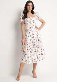 Born2be - Biała Rozkloszowana Sukienka z Wiązaniem w Wisienki Halilitia. Okazja: na co dzień. Kolor: biały. Wzór: kwiaty. Typ sukienki: rozkloszowane, proste. Styl: casual, klasyczny #3