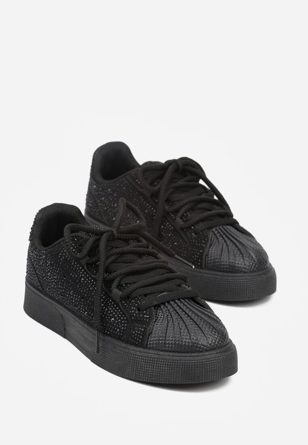 Born2be - Czarne Sneakersy z Tłoczeniami na Nosku Zdobione Cyrkoniami Jadefesa. Okazja: na co dzień. Kolor: czarny. Materiał: dzianina, jeans. Wzór: aplikacja