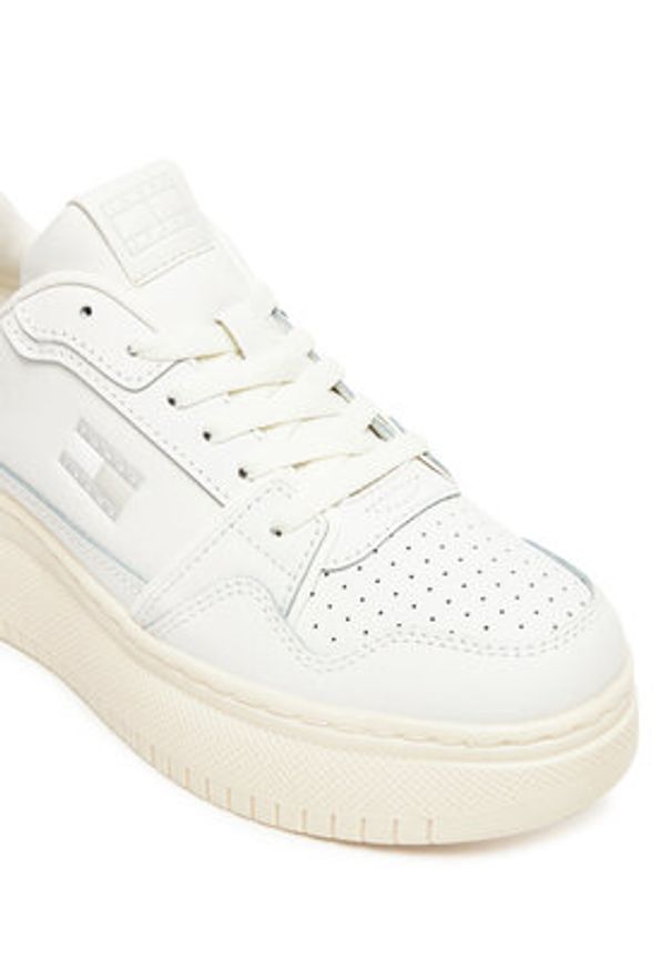 Tommy Jeans Sneakersy Tjw Retro Basket Flatform EN0EN02840 Écru. Materiał: skóra