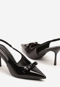 Renee - Czarne Lakierowane Szpilki Vices Typu Slingback z Kokardą Dorozia. Okazja: na co dzień, na spotkanie biznesowe. Kolor: czarny. Materiał: lakier. Obcas: na szpilce. Styl: klasyczny, casual, biznesowy, elegancki. Wysokość obcasa: średni #3