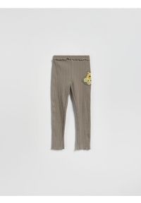 Reserved - Legginsy Kubuś Puchatek - ciemnoszary. Kolor: szary. Materiał: dzianina, bawełna. Wzór: motyw z bajki #1