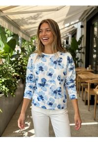 Sinsay - Sweter z wiskozą w kwiatowy wzór - niebieski. Kolor: niebieski. Materiał: wiskoza. Wzór: kwiaty #1