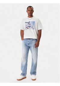 Guess Jeans T-Shirt M5BI3I K8FQ4 Biały Regular Fit. Kolor: biały. Materiał: bawełna #3