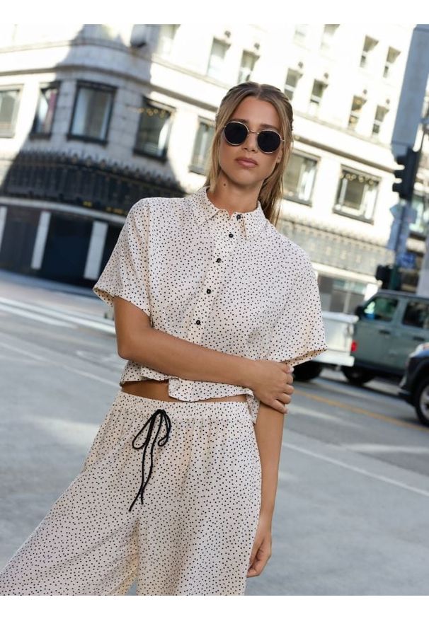 Reserved - Koszula w groszki - złamana biel. Materiał: wiskoza. Wzór: grochy