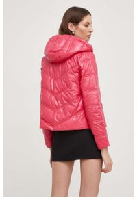 Answear Lab kurtka damska kolor różowy przejściowa. Kolor: różowy. Materiał: syntetyk. Styl: wakacyjny #5