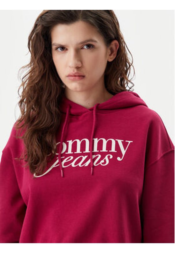 Tommy Jeans Bluza Script DW0DW20306 Różowy Relaxed Fit. Kolor: różowy. Materiał: bawełna