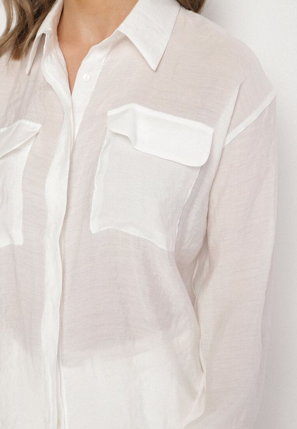 Born2be - Jasnobeżowa Koszula z Modalem i Ozdobnymi Kieszeniami Mavisene. Okazja: na co dzień. Kolor: beżowy. Materiał: jeans. Styl: elegancki, klasyczny, casual