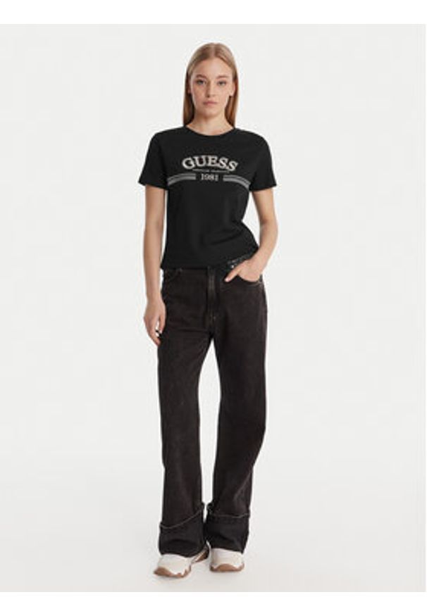 Guess T-Shirt V6RI16 I3Z14 Czarny Regular Fit. Kolor: czarny. Materiał: bawełna