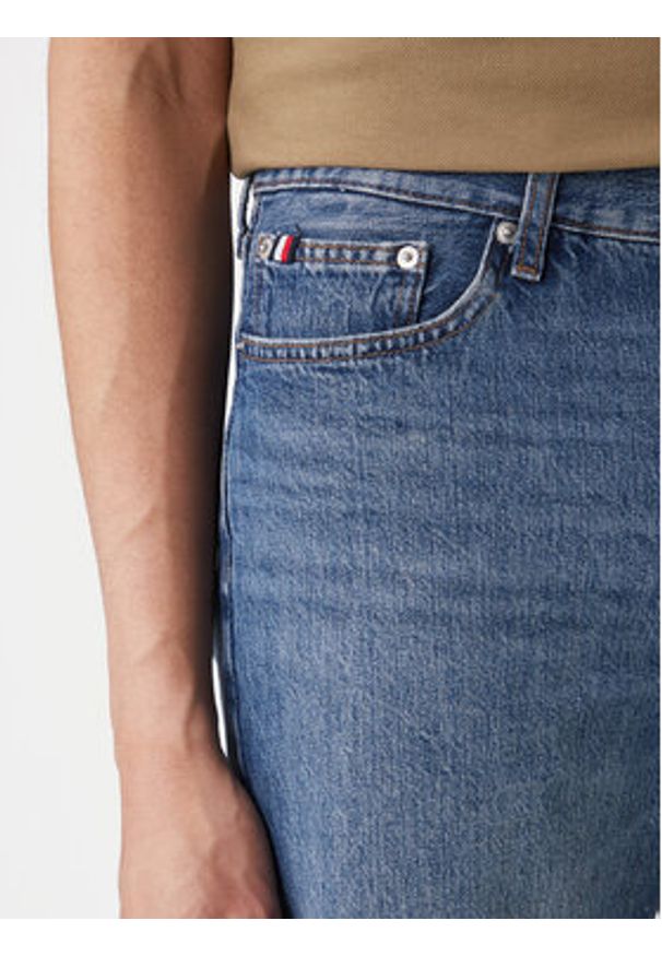 TOMMY HILFIGER - Tommy Hilfiger Szorty jeansowe Dover MW0MW42557 Niebieski Regular Fit. Kolor: niebieski. Materiał: bawełna