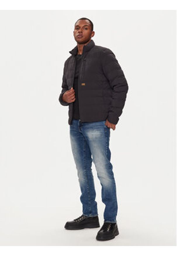G-Star RAW - G-Star Raw Kurtka zimowa Foundation D24276-D518 Czarny Regular Fit. Kolor: czarny. Materiał: syntetyk. Sezon: zima