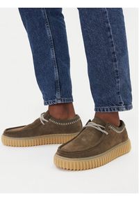 Clarks Półbuty Torhill Low 26180905 Zielony. Kolor: zielony. Materiał: skóra, zamsz
