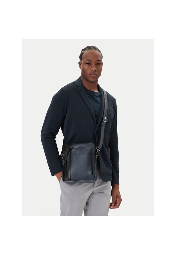 Saszetka Pikolinos. Kolor: niebieski