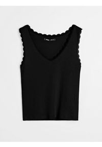 Sinsay - Bawełniana koszulka na ramiączkach - czarny. Kolor: czarny. Materiał: bawełna. Długość rękawa: na ramiączkach #1