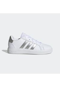 Adidas - Buty sportowe dla dzieci ADIDAS Grand Court. Zapięcie: sznurówki. Kolor: biały, wielokolorowy, szary. Materiał: kauczuk, skóra, syntetyk. Szerokość cholewki: normalna