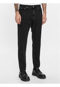 Calvin Klein Jeans Jeansy J30J324713 Czarny Tapered Fit. Kolor: czarny
