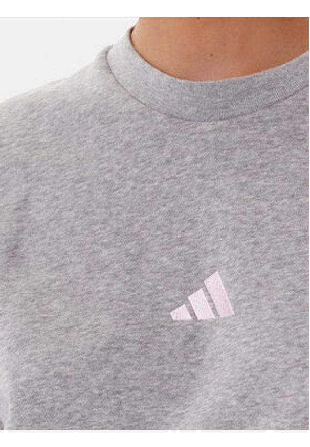 Adidas - adidas Dres Laziday JD2670 Szary Regular Fit. Kolor: szary. Materiał: bawełna