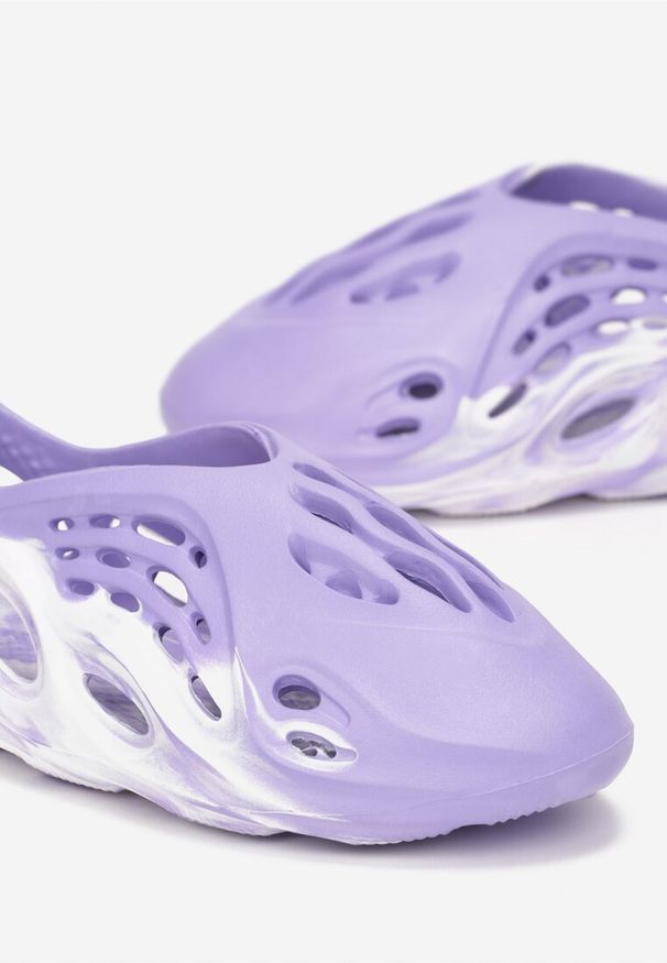 Born2be - Fioletowe Sneakersy z Wycięciami i Efektem Ombre Monasa. Zapięcie: bez zapięcia. Kolor: fioletowy. Materiał: guma