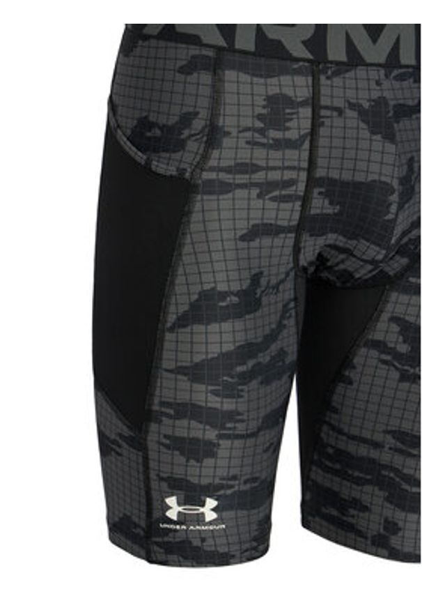 Under Armour Szorty sportowe HeatGear® 6009658 Czarny Slim Fit. Kolor: czarny. Materiał: syntetyk