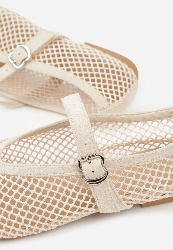 Born2be - Beżowe Siateczkowe Balerinki z Paskiem Appletwinkle. Okazja: na co dzień. Zapięcie: pasek. Kolor: beżowy. Materiał: jeans, materiał. Styl: casual