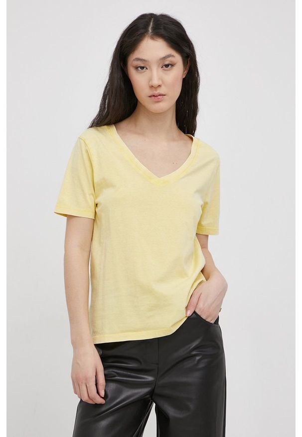 JDY T-shirt bawełniany kolor żółty. Okazja: na co dzień. Kolor: żółty. Materiał: bawełna. Wzór: gładki. Styl: casual