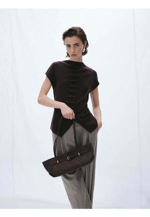 Reserved - Torebka shopper z imitacji zamszu - ciemnobrązowy. Kolor: brązowy. Materiał: zamszowe