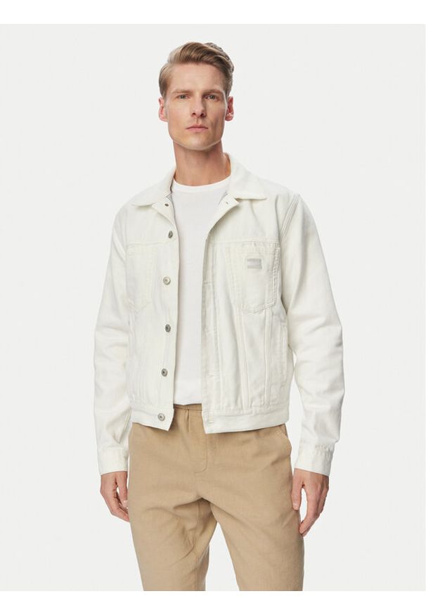 Tommy Jeans Kurtka jeansowa Ryan DM0DM22267 Biały Regular Fit. Kolor: biały. Materiał: bawełna