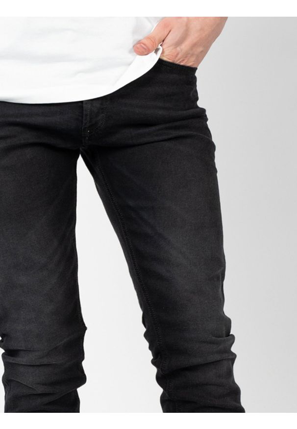 Diesel Jeansy "Tepphar-X" | 00SWID-RM064-02 | Mężczyzna | Czarny. Stan: obniżony. Kolor: czarny. Wzór: aplikacja. Styl: elegancki, klasyczny