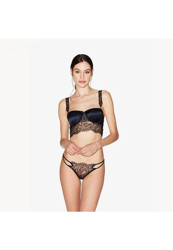 Intica - Braletka z koronką i regulowanymi ramiączkami Wava. Kolor: czarny. Materiał: koronka. Wzór: koronka