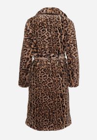 Born2be - Brązowy Płaszcz w Panterkę Futerko Ozdobiony Paskiem Delmarea. Okazja: na co dzień. Kolor: brązowy. Materiał: futro. Wzór: aplikacja, motyw zwierzęcy. Sezon: zima, jesień. Styl: klasyczny, casual, elegancki #6