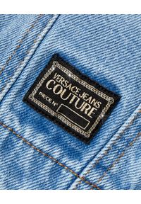 Versace Jeans Couture - VERSACE JEANS COUTURE - Krótka kurtka jeansowa. Kolor: niebieski. Długość rękawa: długi rękaw. Długość: krótkie #6