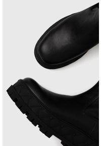 Kurt Geiger London kozaki London Otk Stretch damskie kolor czarny na platformie 9353500109. Nosek buta: okrągły. Kolor: czarny. Szerokość cholewki: normalna. Obcas: na platformie. Wysokość obcasa: średni #4