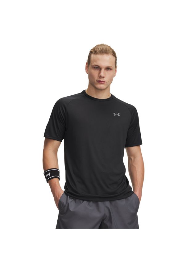 Koszulka Under Armour Tech 2.0 SS Tee (1326413-001). Kolor: czarny. Sport: fitness