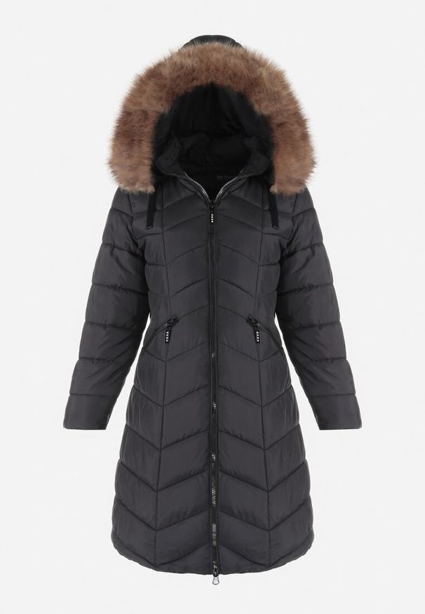 Born2be - Czarna Kurtka Pikowana z Futerkiem Izefia. Okazja: na co dzień. Kolekcja: plus size. Kolor: czarny. Materiał: futro. Długość rękawa: długi rękaw. Długość: długie. Wzór: aplikacja. Styl: elegancki, casual